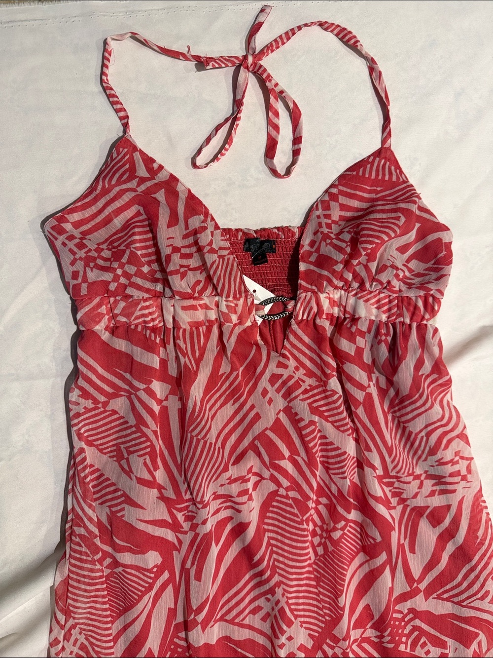 New G by GUESS Geometric Halter Top Long Maxi Summer Coral White Dress M